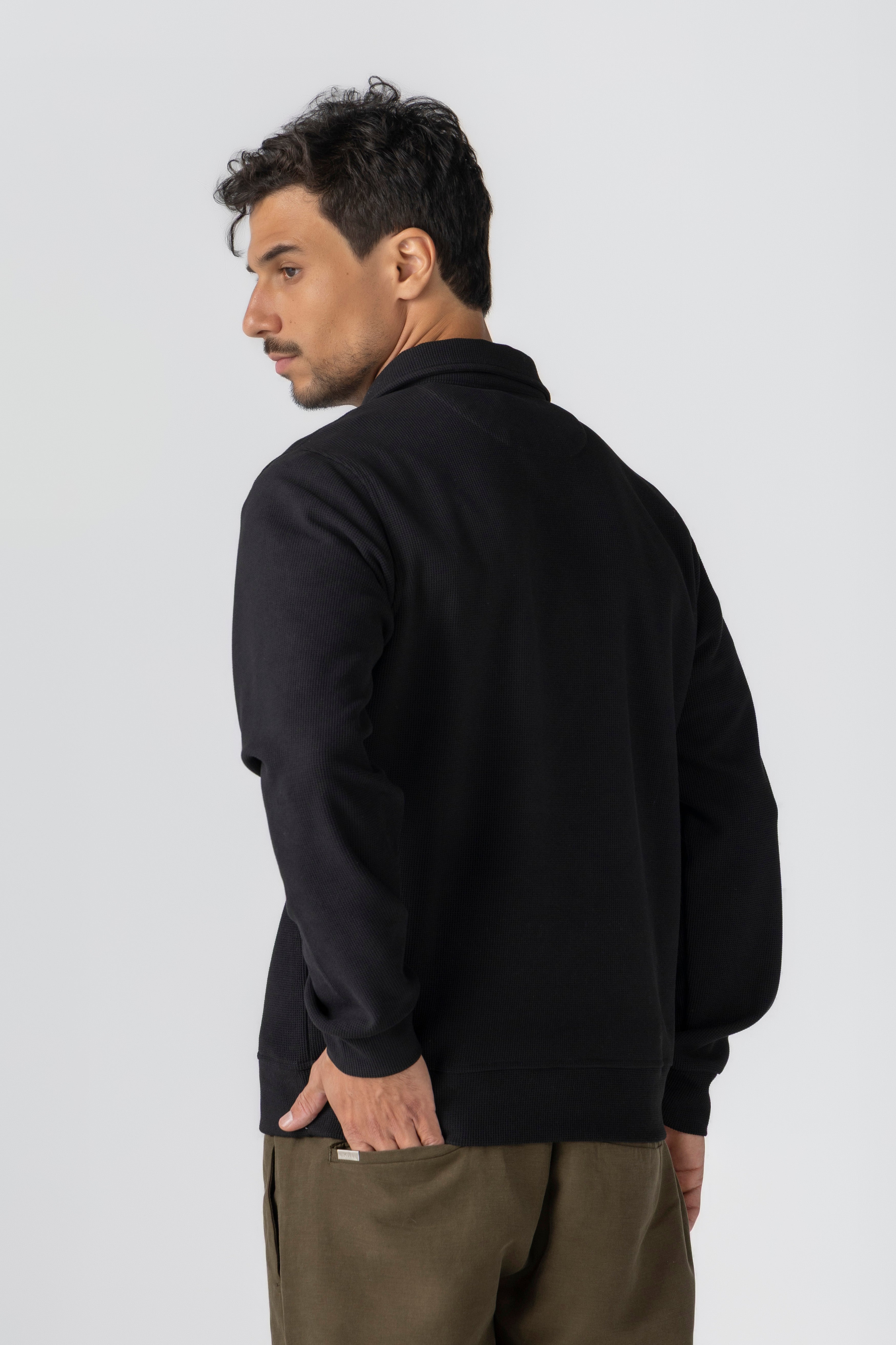 Black Textured Quarter Zipper – Kai Collections