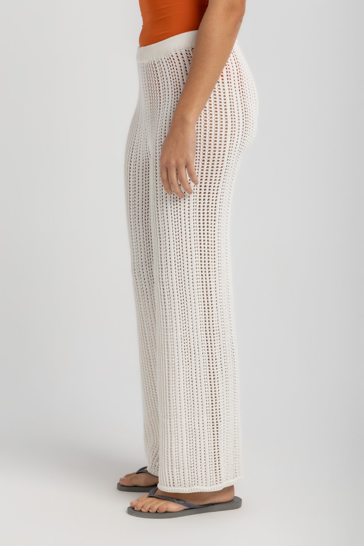 Women`s Off-White Knitted Pants – Kai Collections