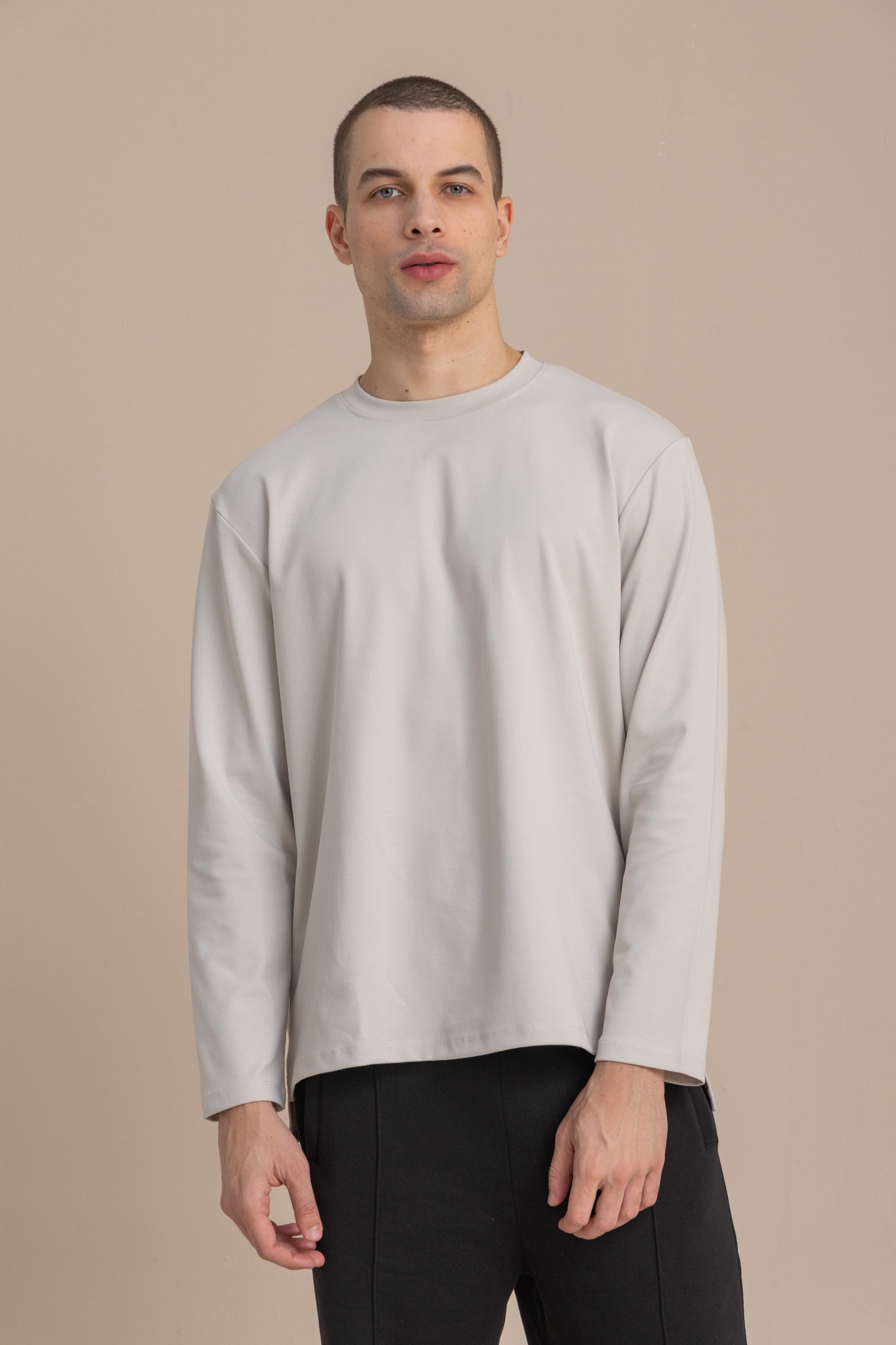 Grey Long Sleeve Premium T-Shirt – Kai Collections