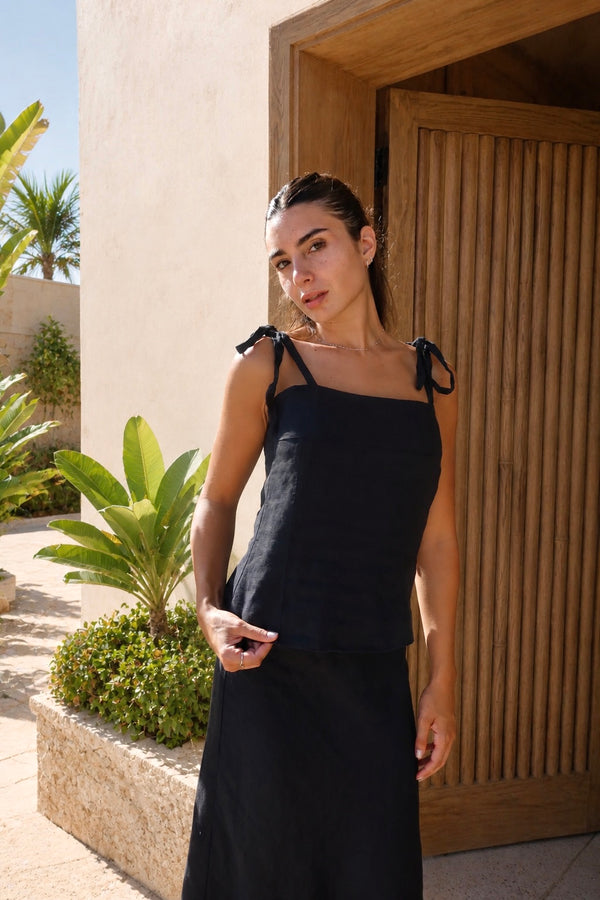 Women Black linen top