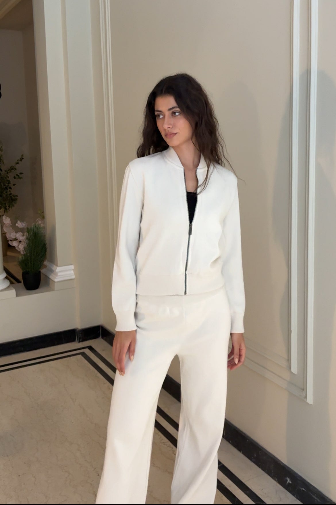 Kai Collection Women's Cream Knitted Set – Kai Collections