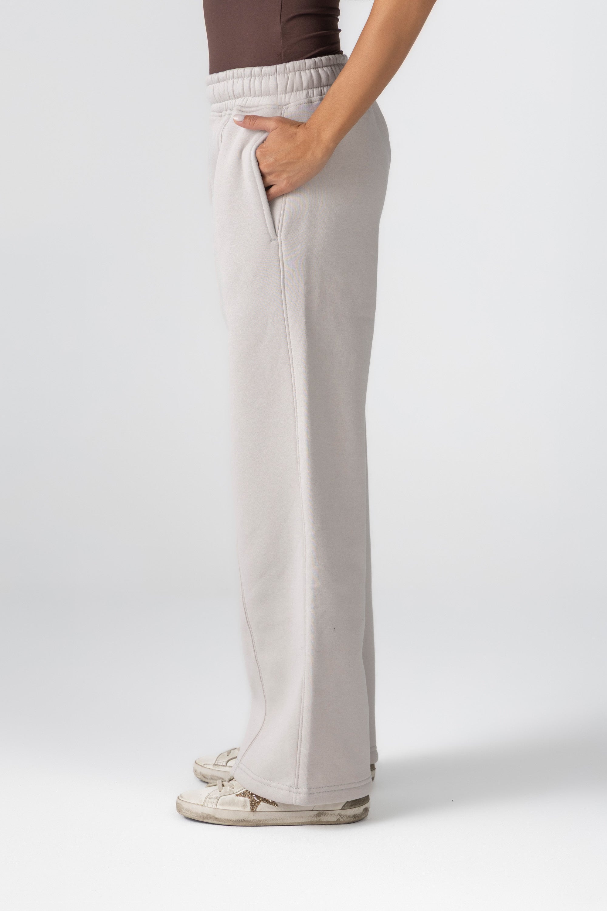 Women&#39;s Off-White Lined Sweatpants