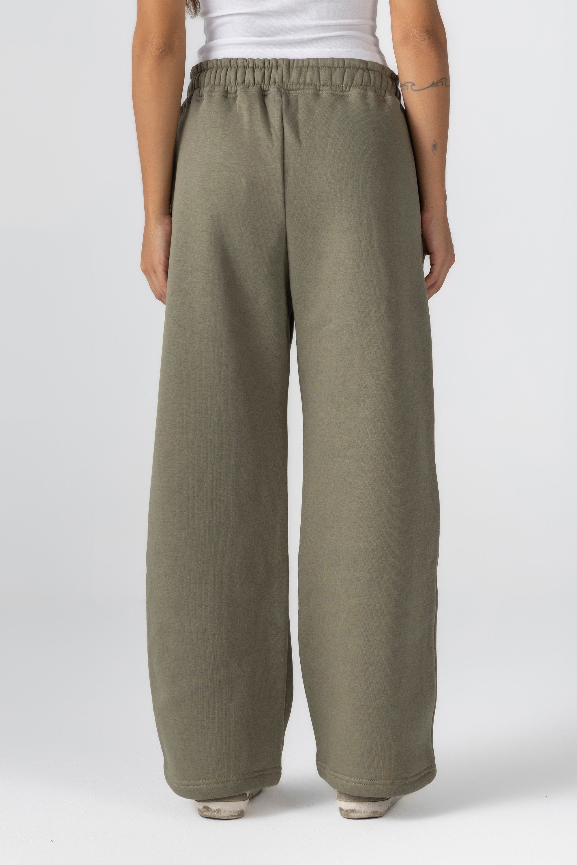 Women`s Olive Lined Sweatpants