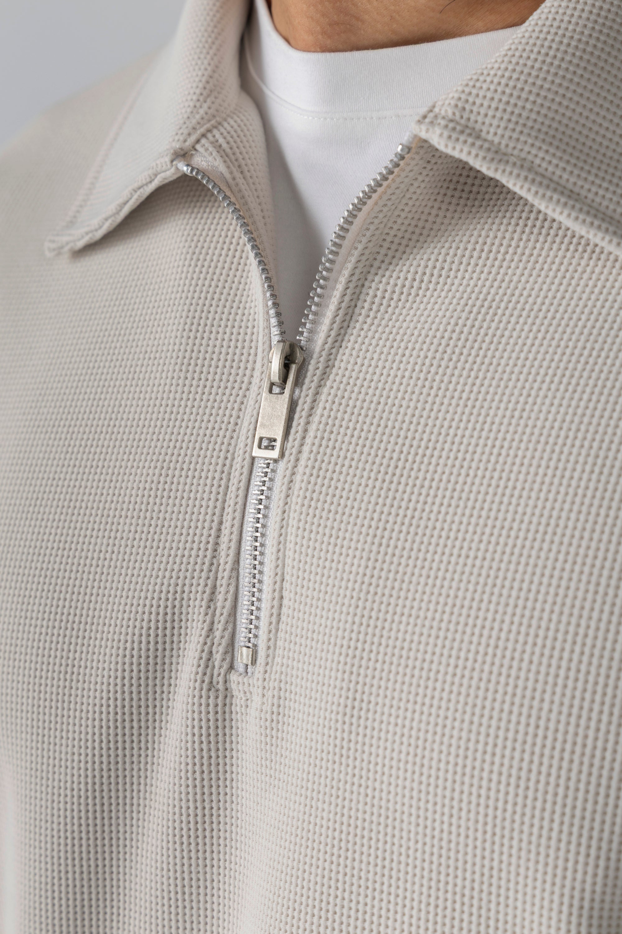 Off-White Textured Quarter Zipper