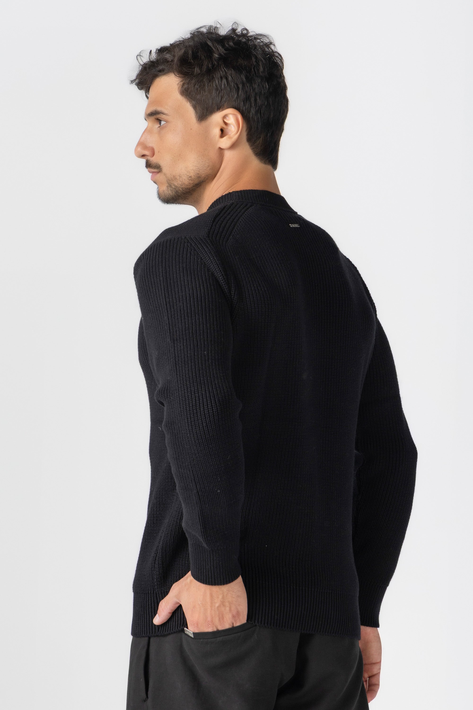 Black Knitted Crew Neck Sweater