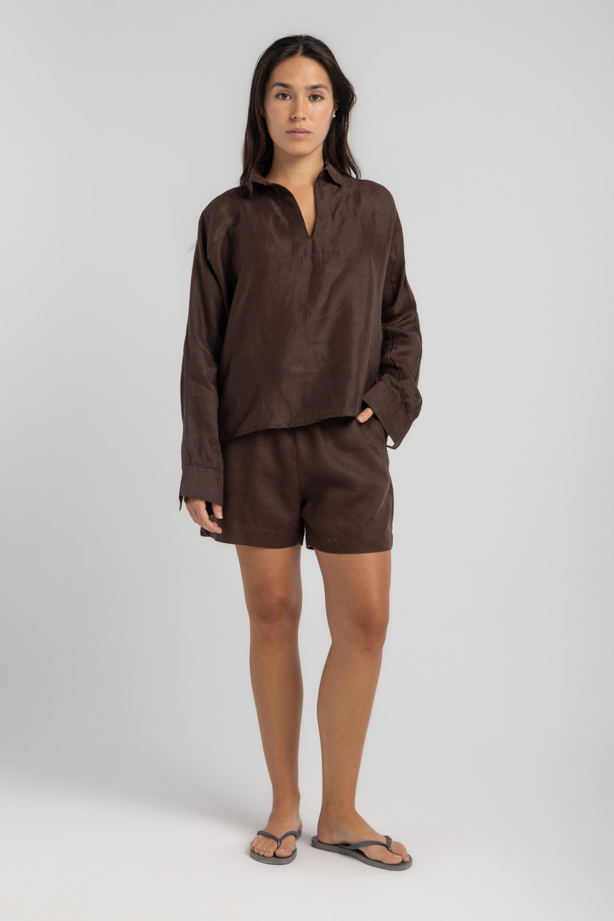 Women's Dark Mocha Linen Shorts